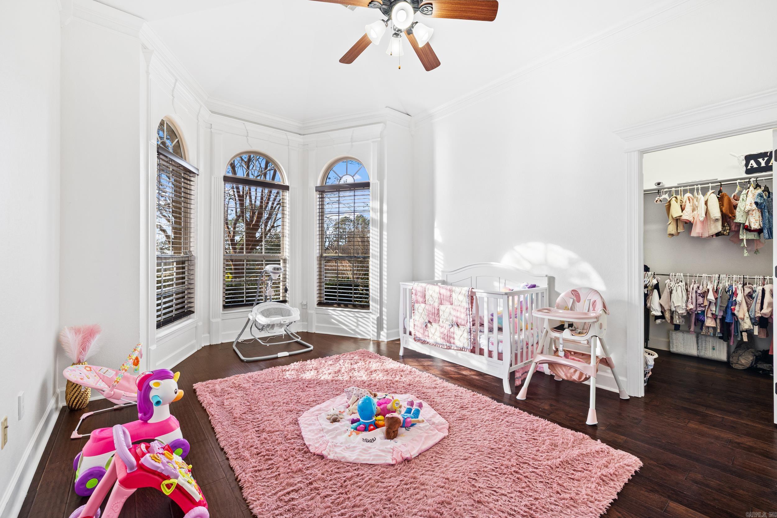 THE VILLAGES OF WELLINGTON - Residential