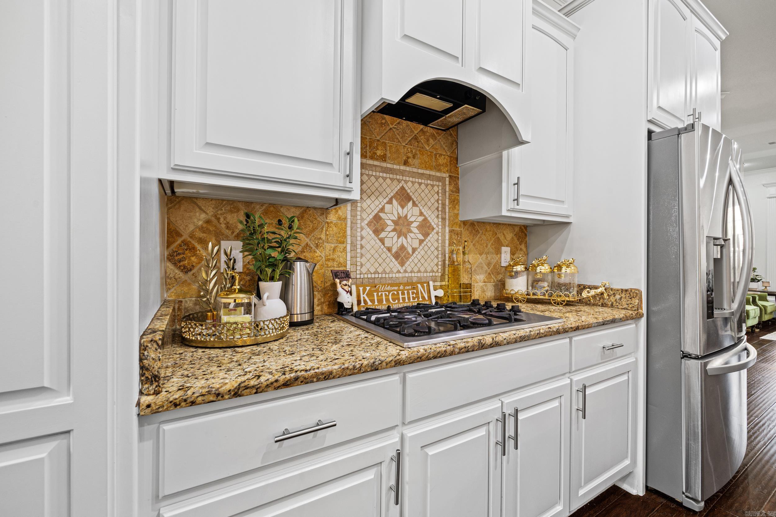 THE VILLAGES OF WELLINGTON - Residential