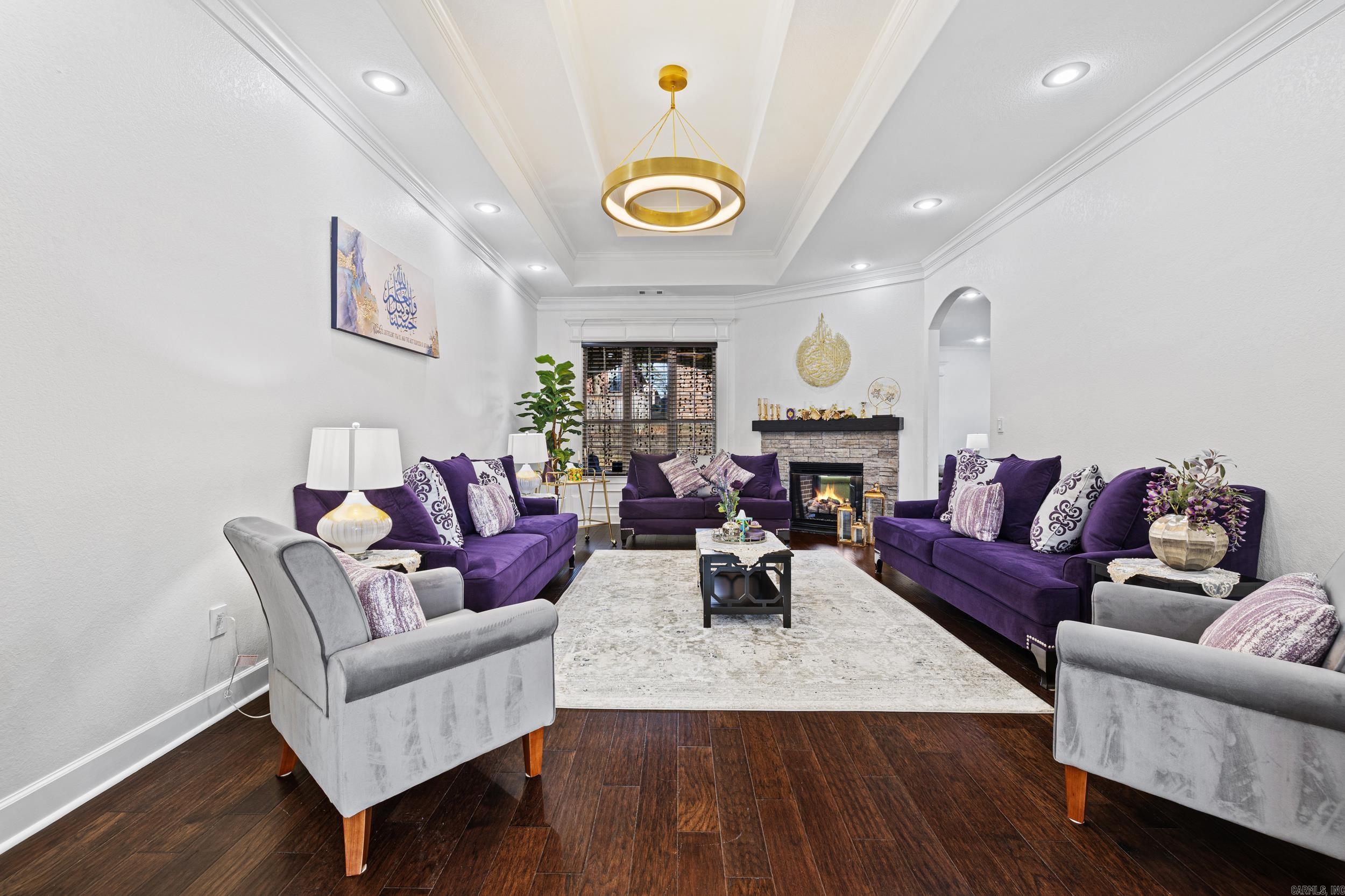 THE VILLAGES OF WELLINGTON - Residential