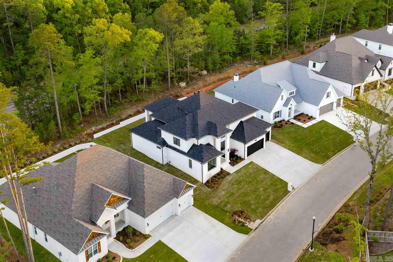 CHENAL VALLEY "ENSBURY PLACE" - Residential