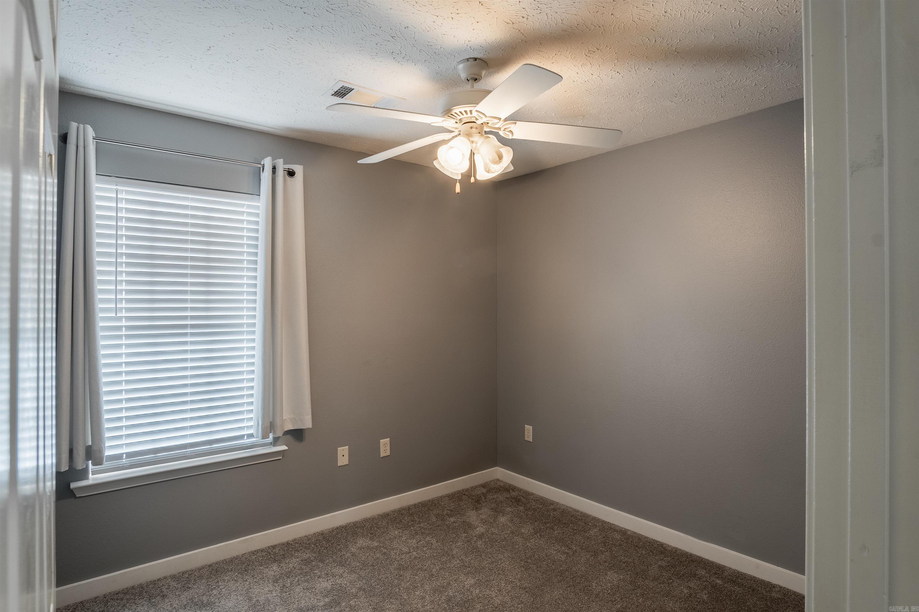 BOBWHITE - Residential