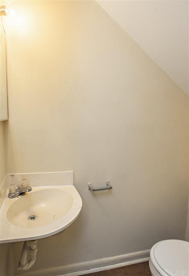 Burns Park - Residential Lease