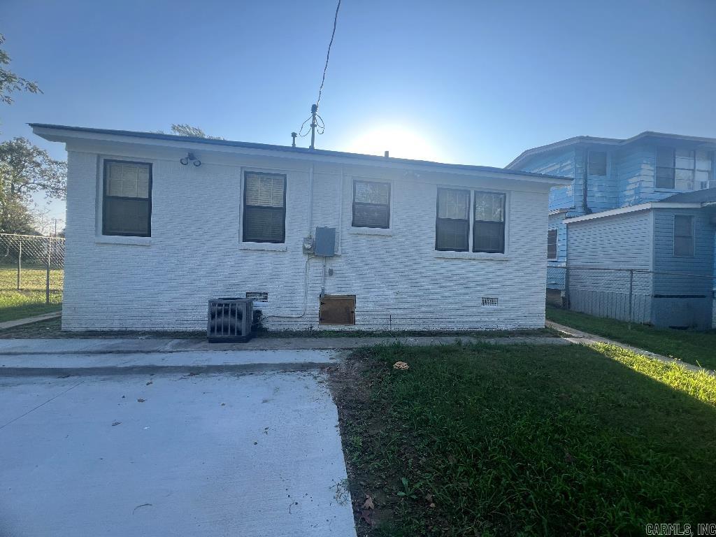 WORTHEN WAT - Residential