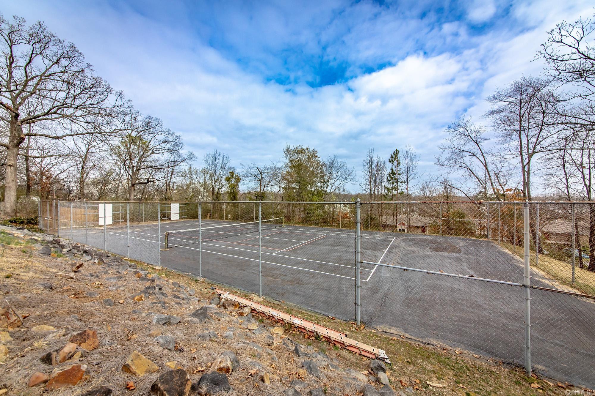 INDIAN HILLS TOWN HOMES - Residential