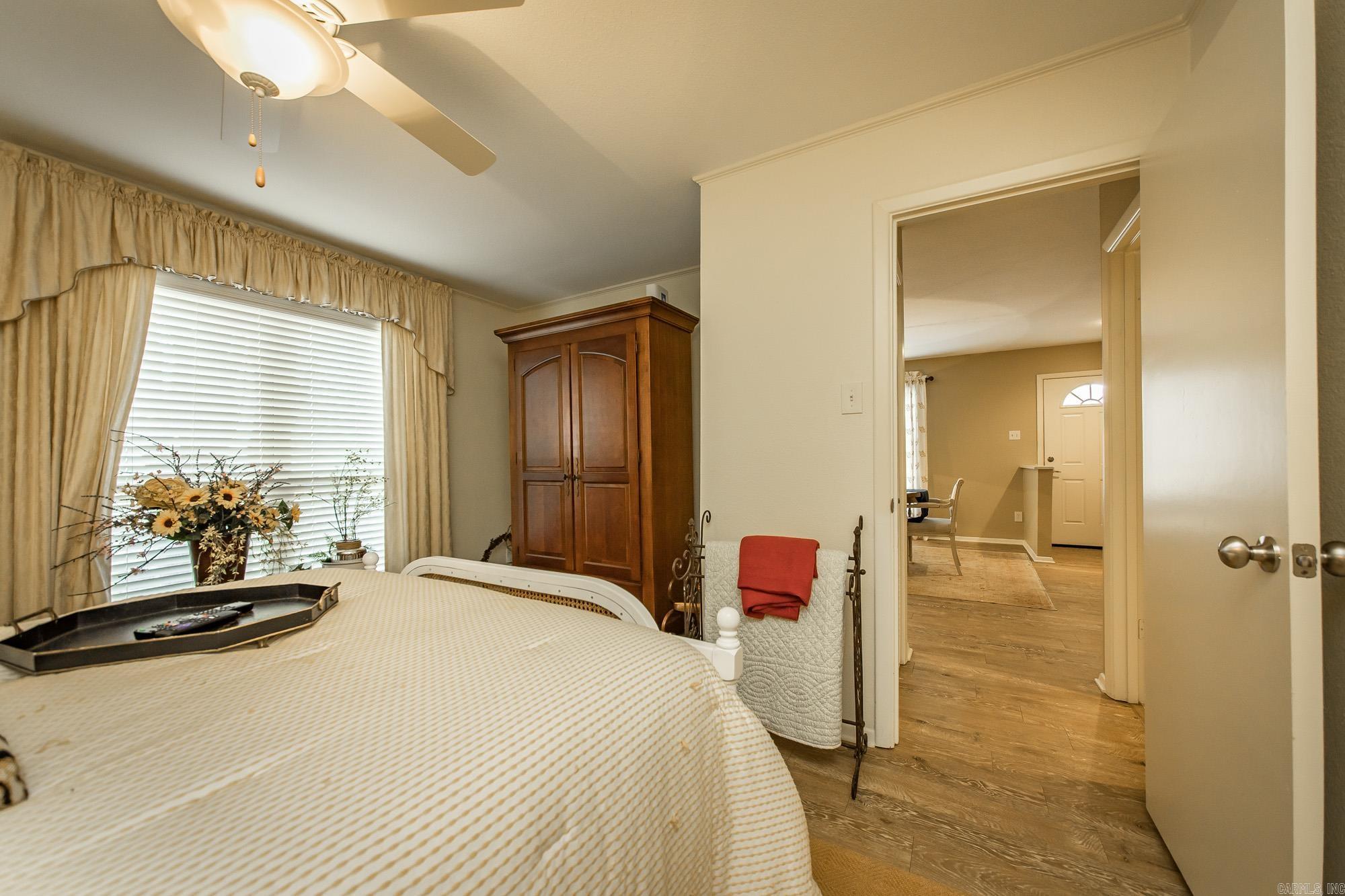 INDIAN HILLS TOWN HOMES - Residential