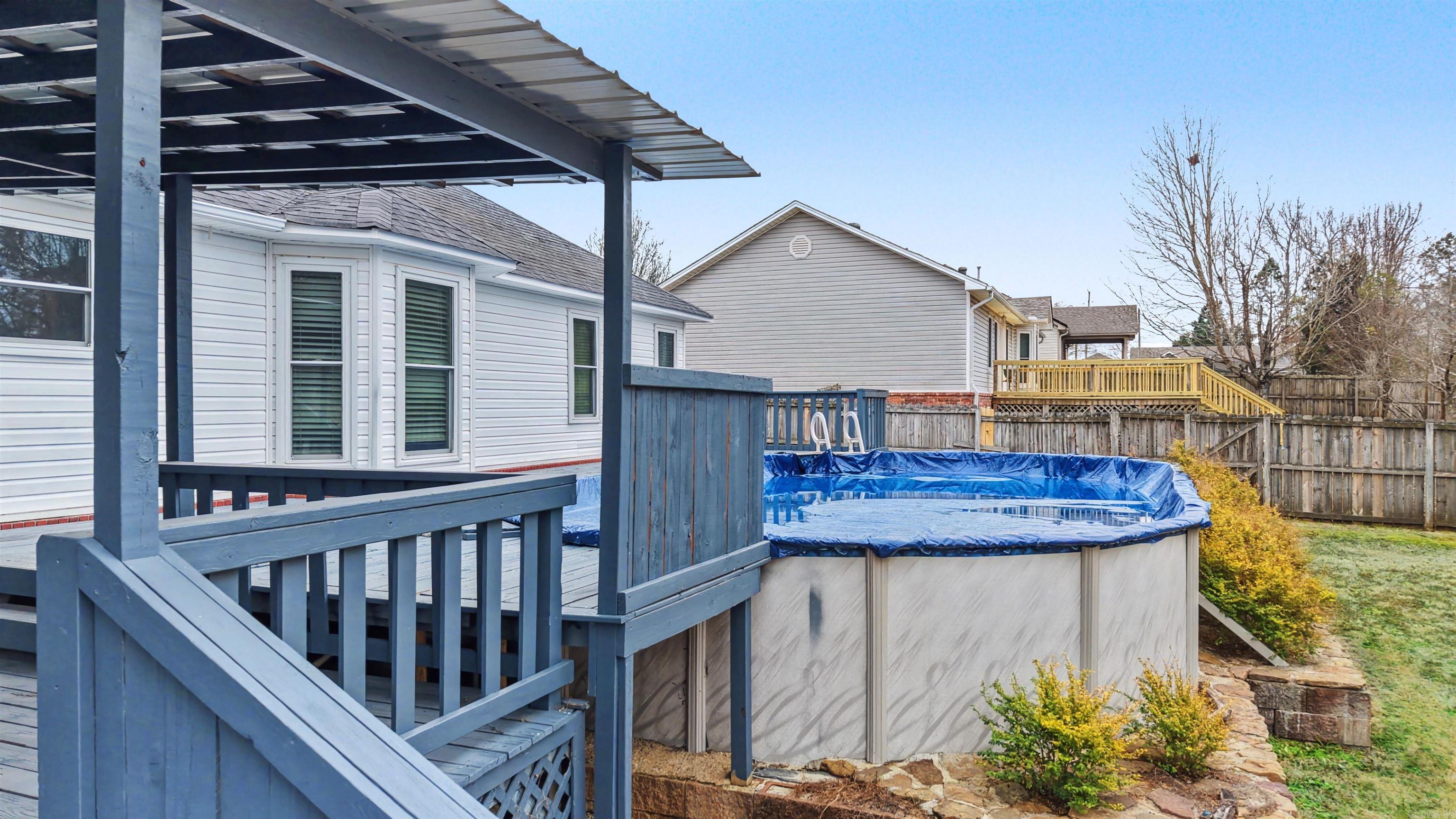 HORTON HILLS - Residential