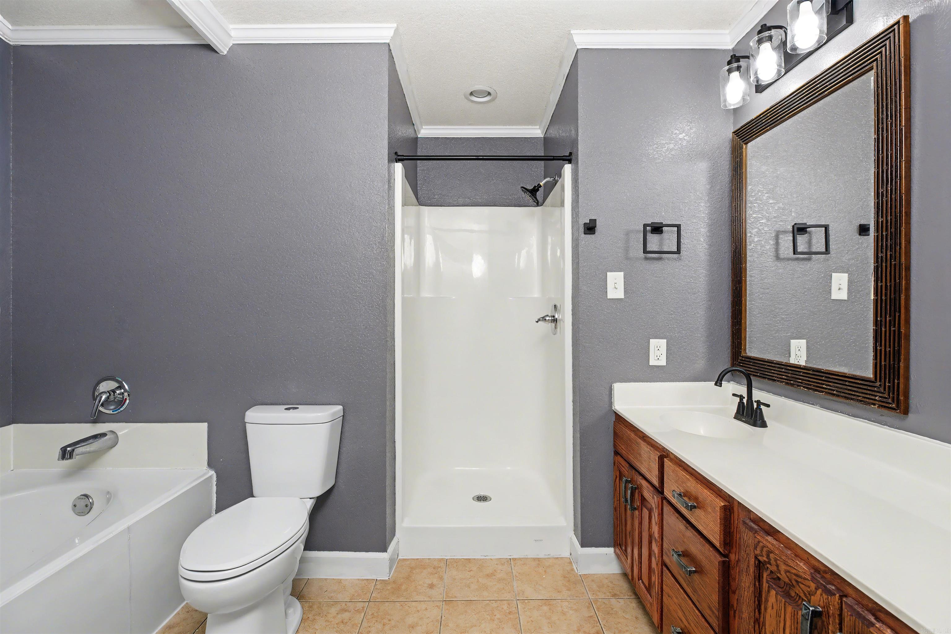 HORTON HILLS - Residential