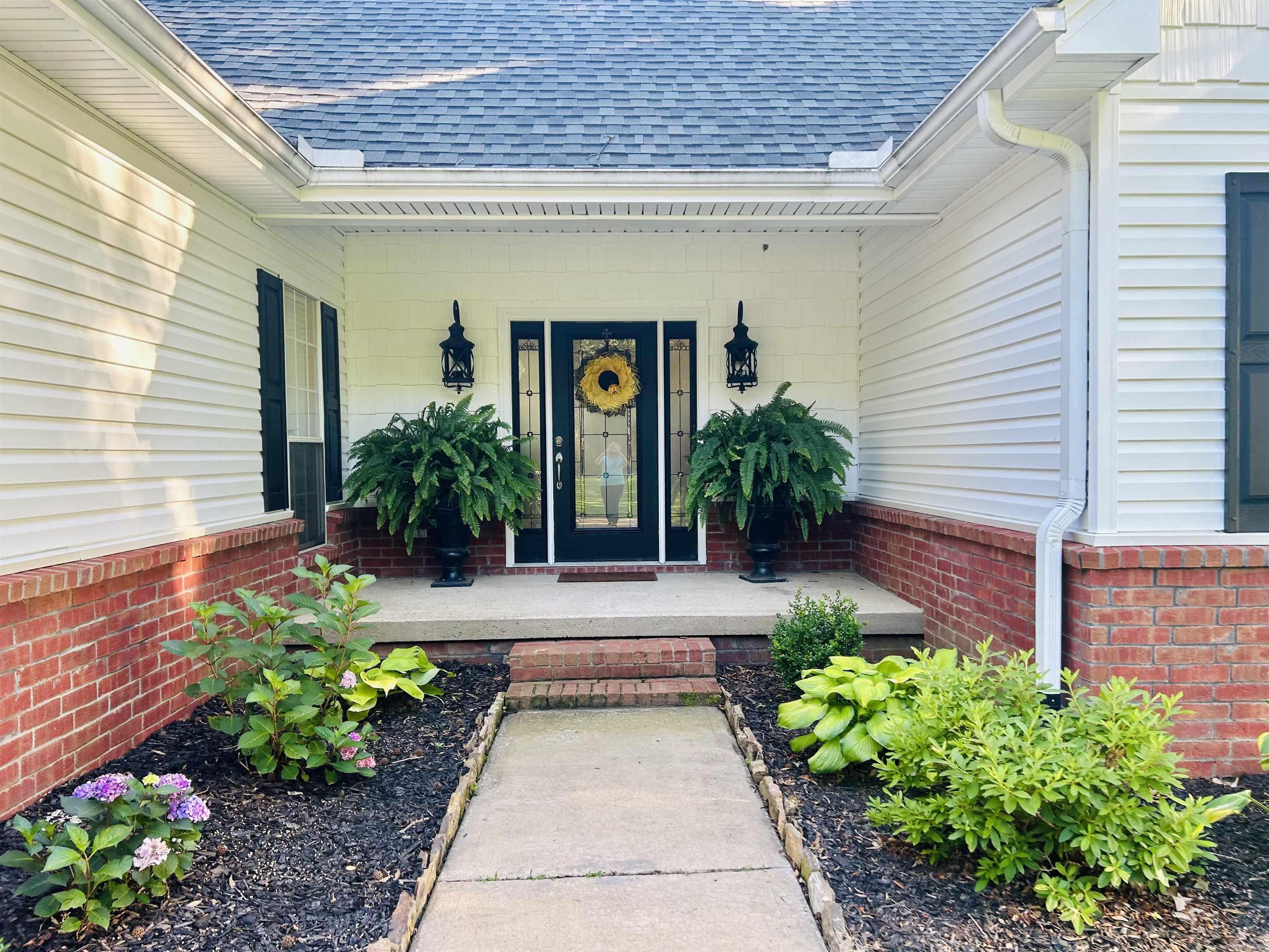 LOUROE LANE S/D - Residential