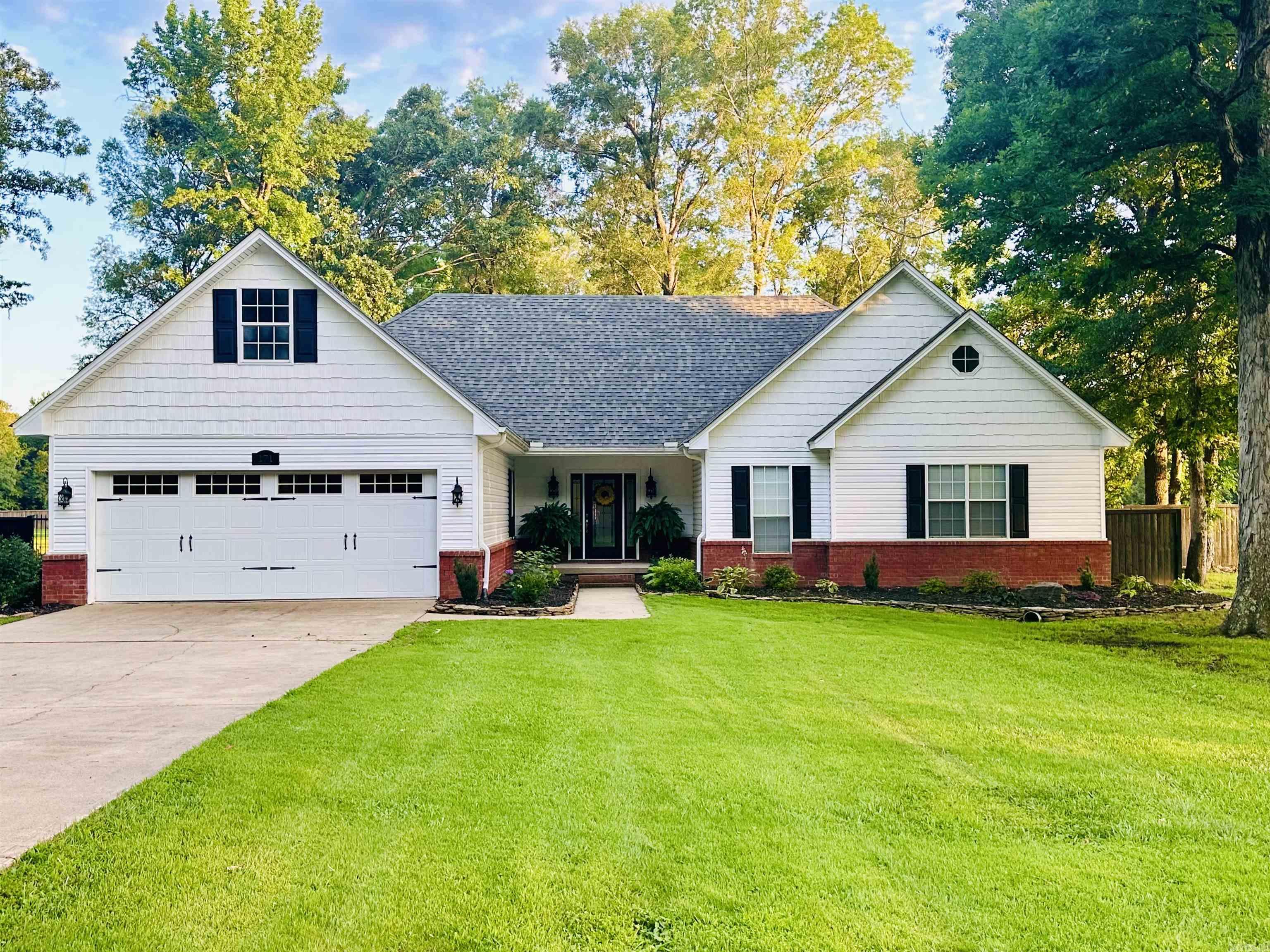 LOUROE LANE S/D - Residential