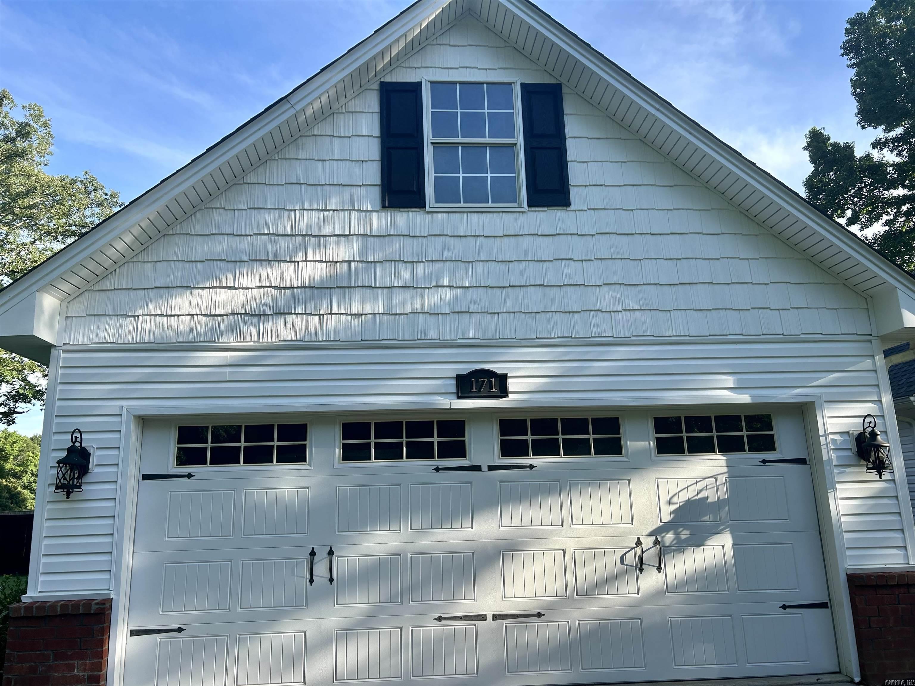 LOUROE LANE S/D - Residential