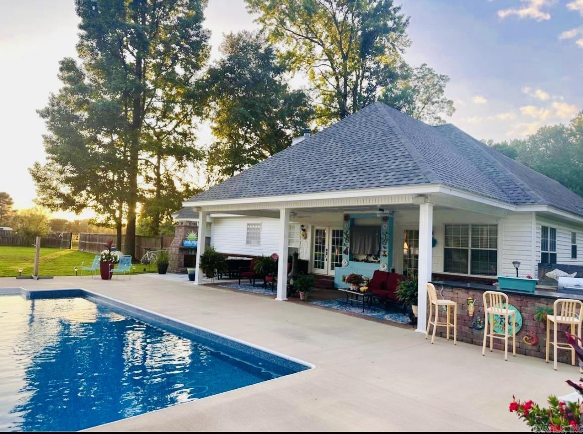 LOUROE LANE S/D - Residential