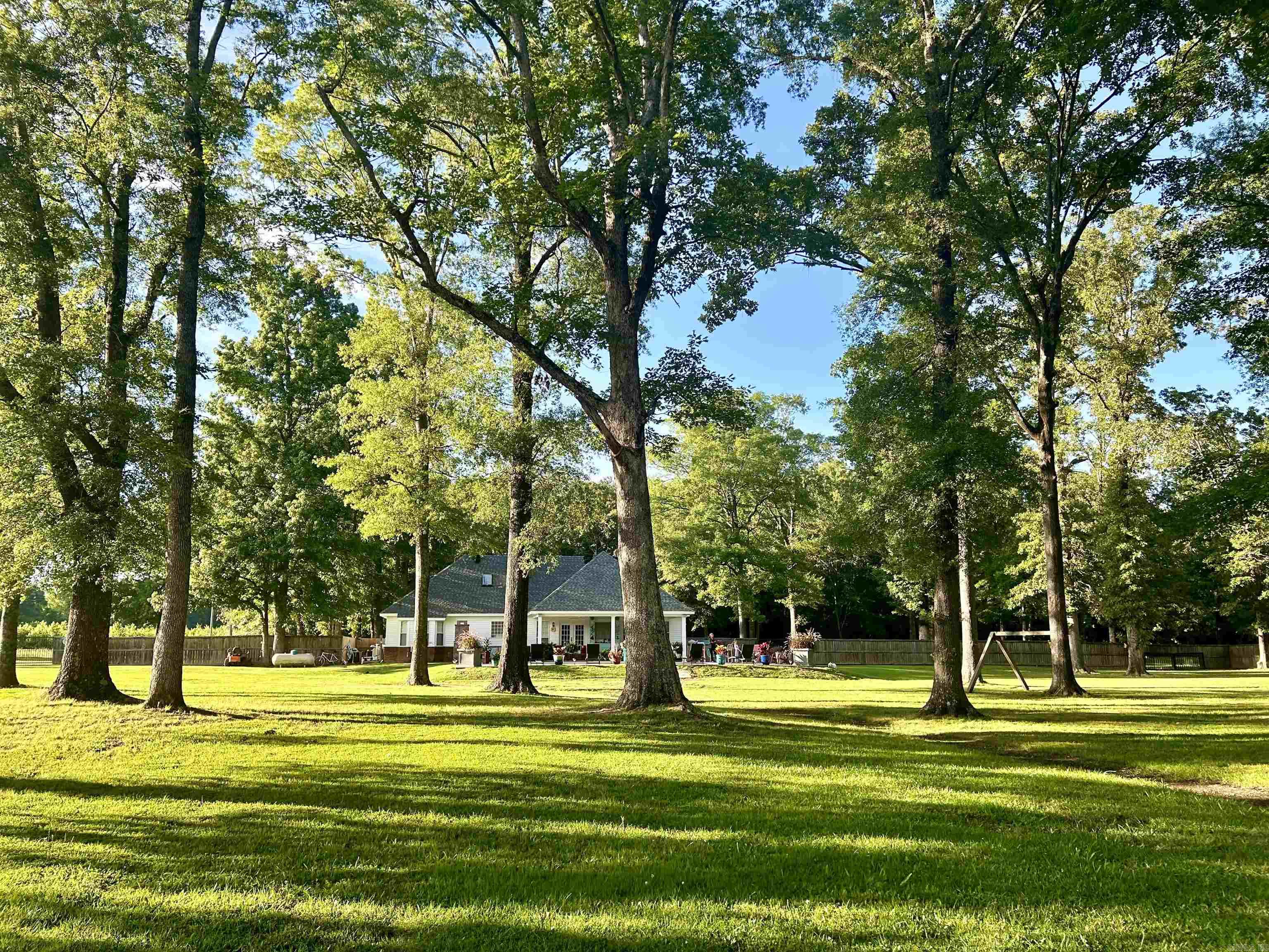 LOUROE LANE S/D - Residential