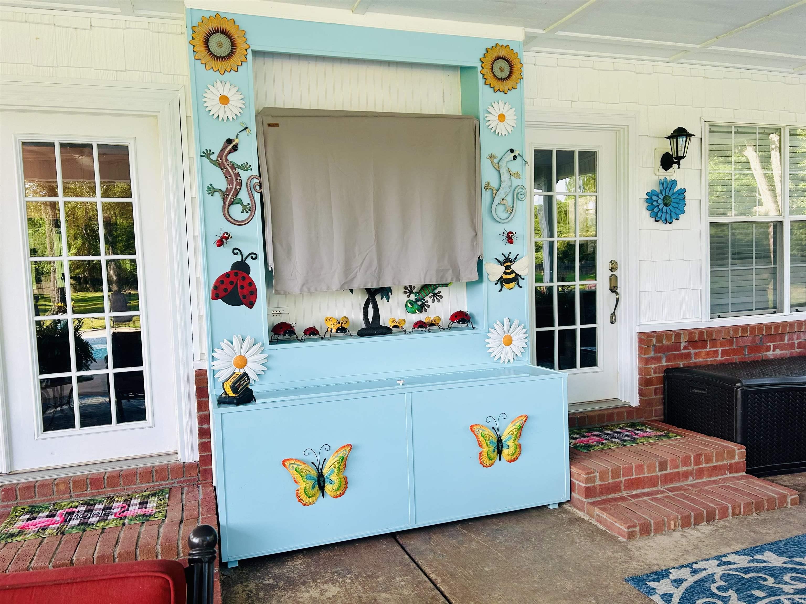 LOUROE LANE S/D - Residential