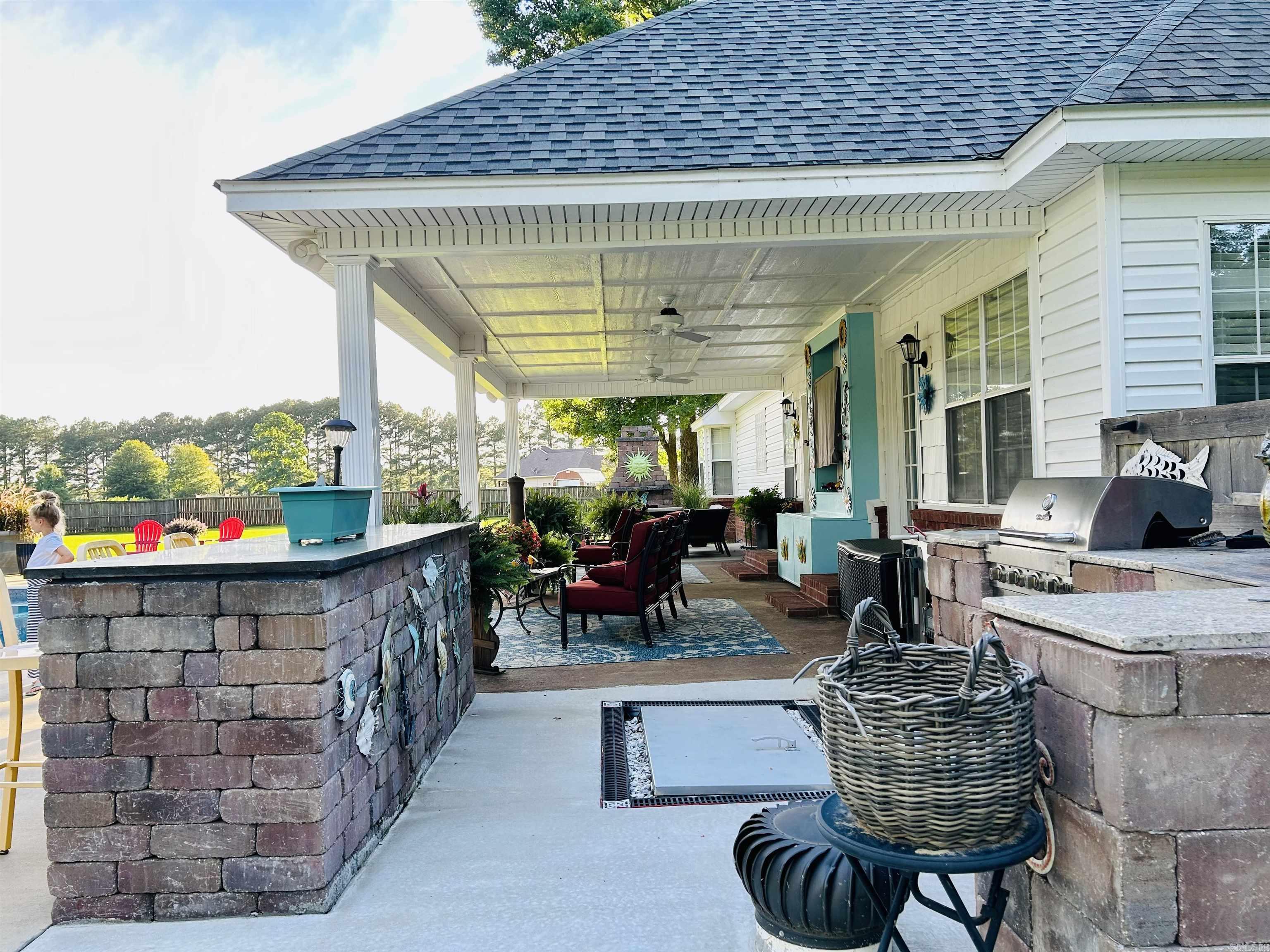 LOUROE LANE S/D - Residential