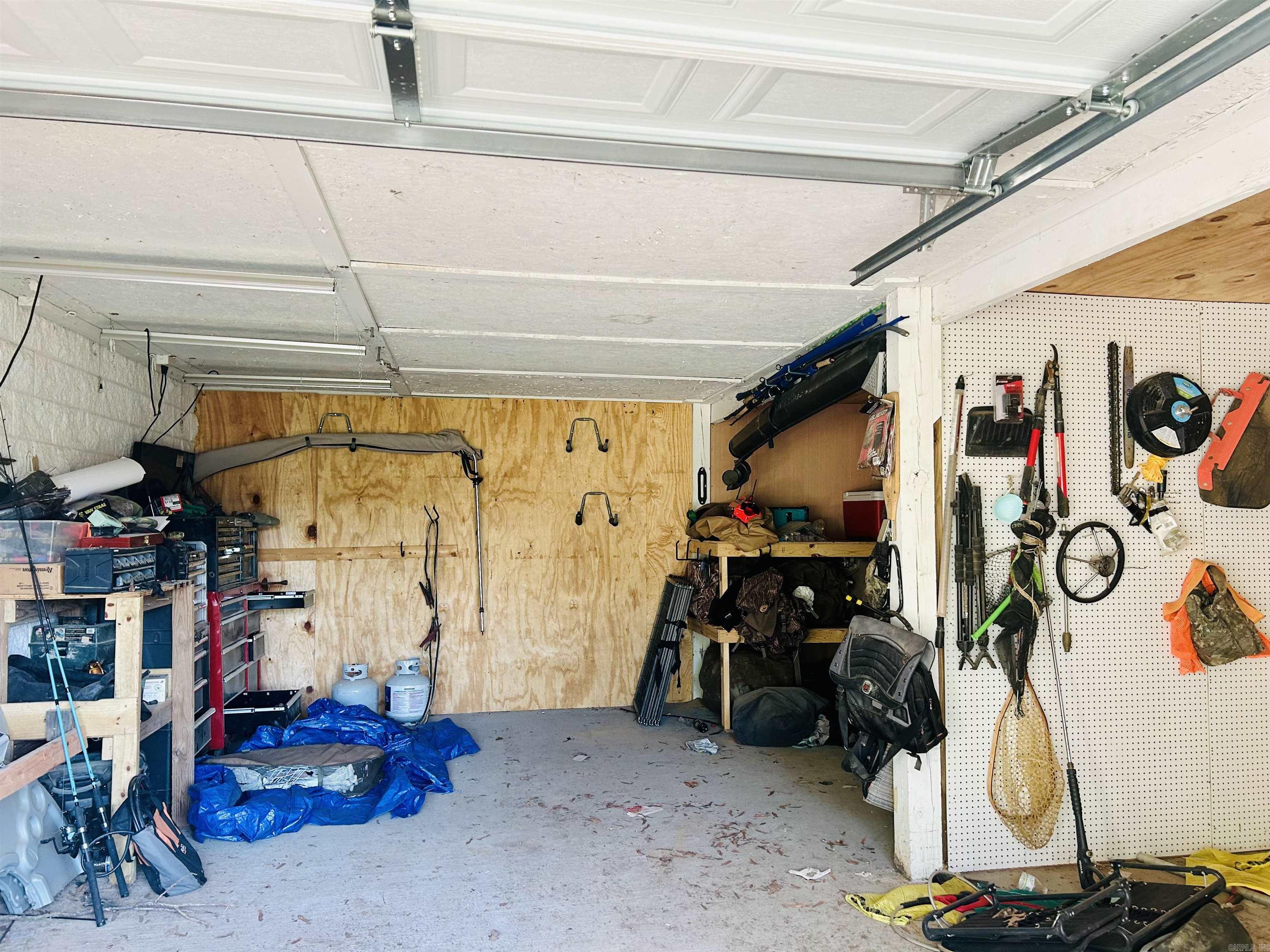 LOUROE LANE S/D - Residential