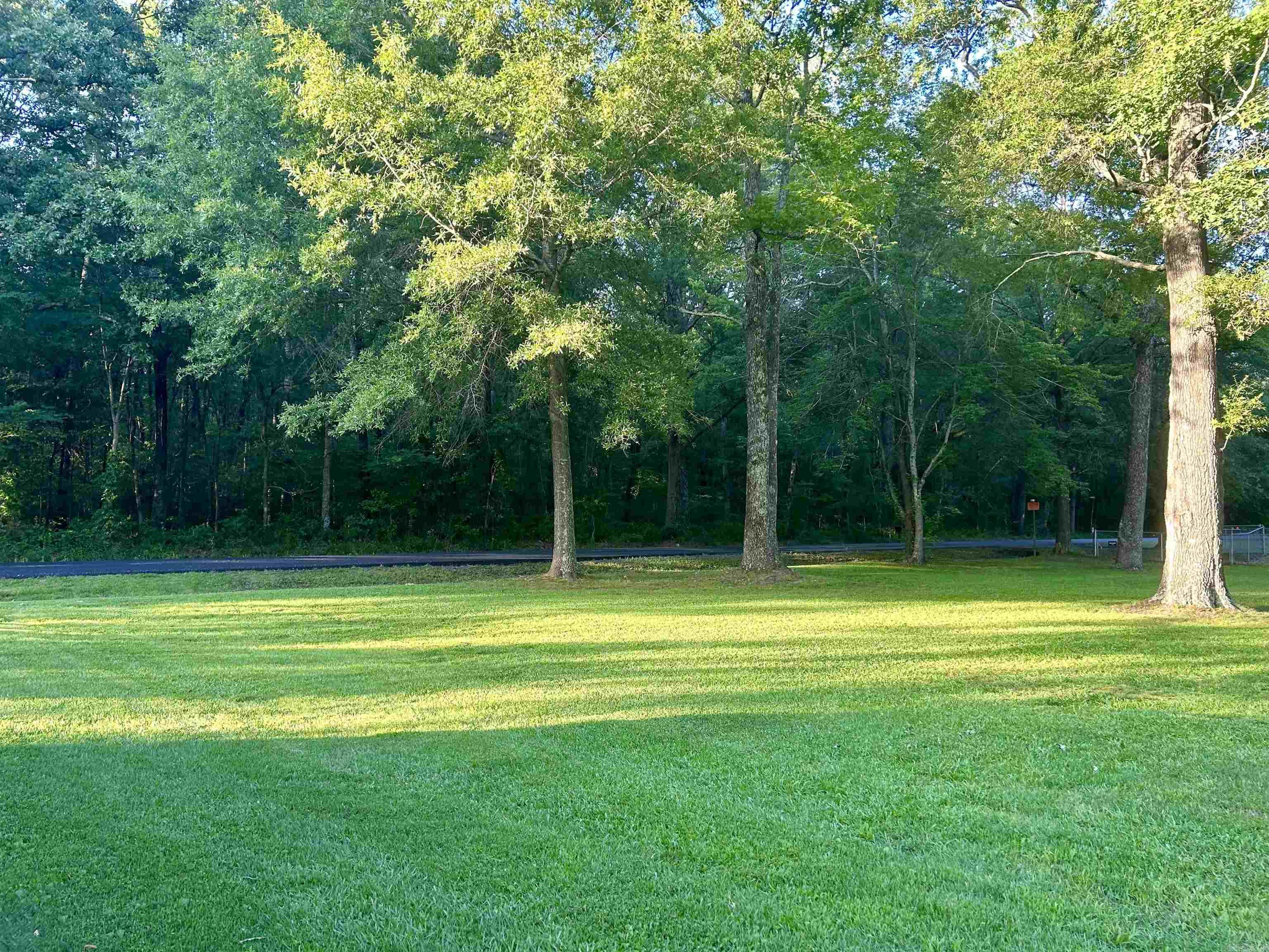 LOUROE LANE S/D - Residential