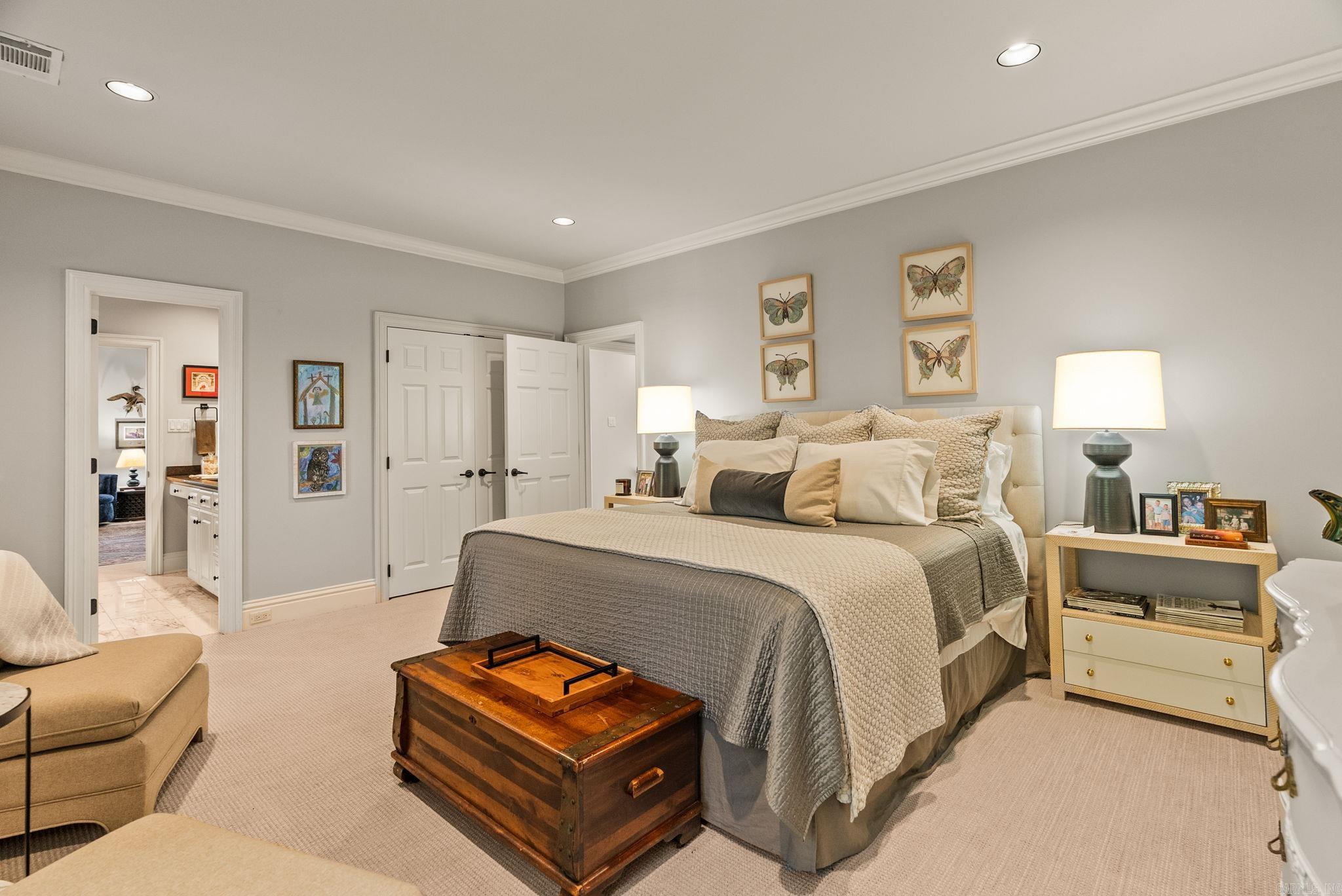 NEWTONS - Residential