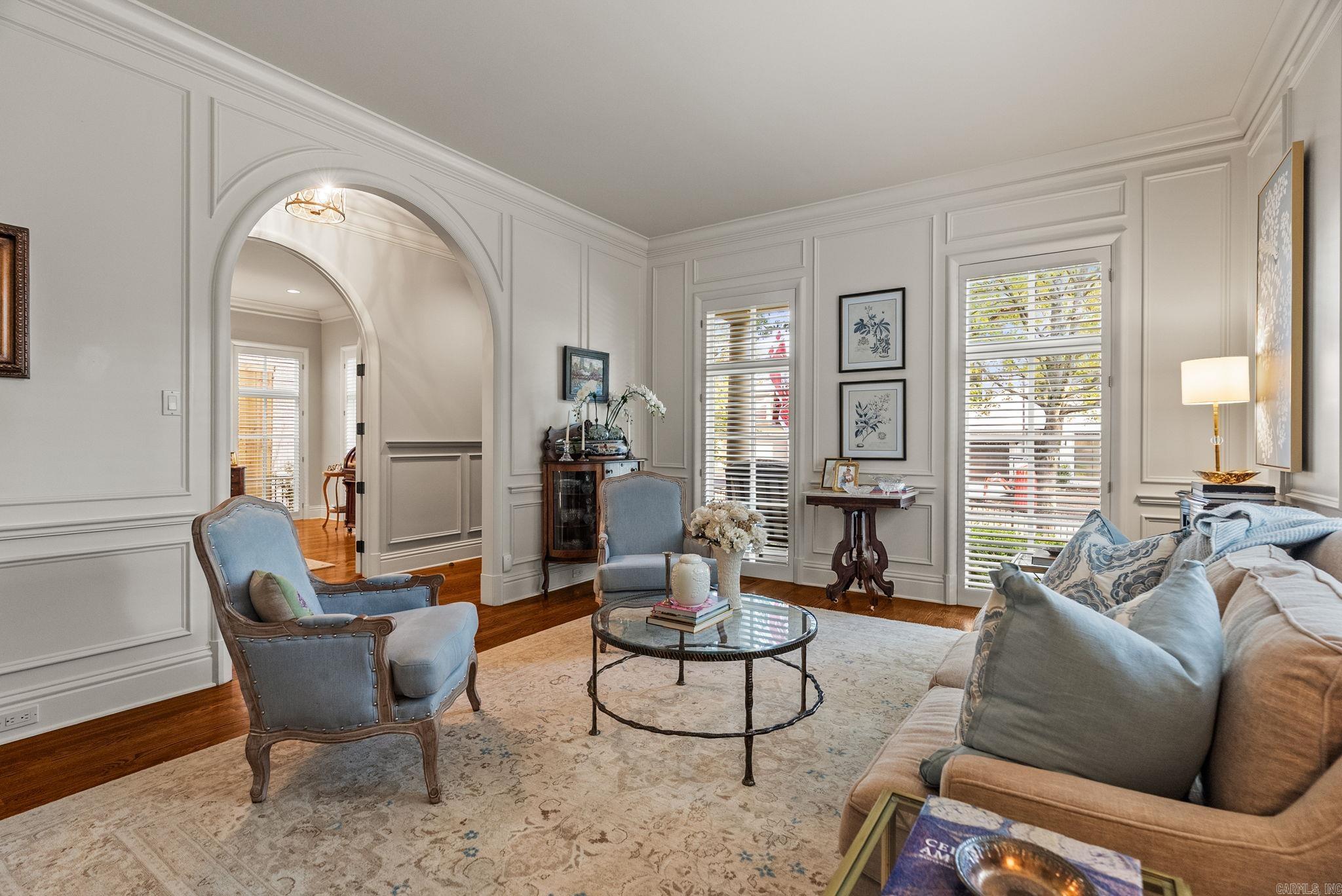 NEWTONS - Residential