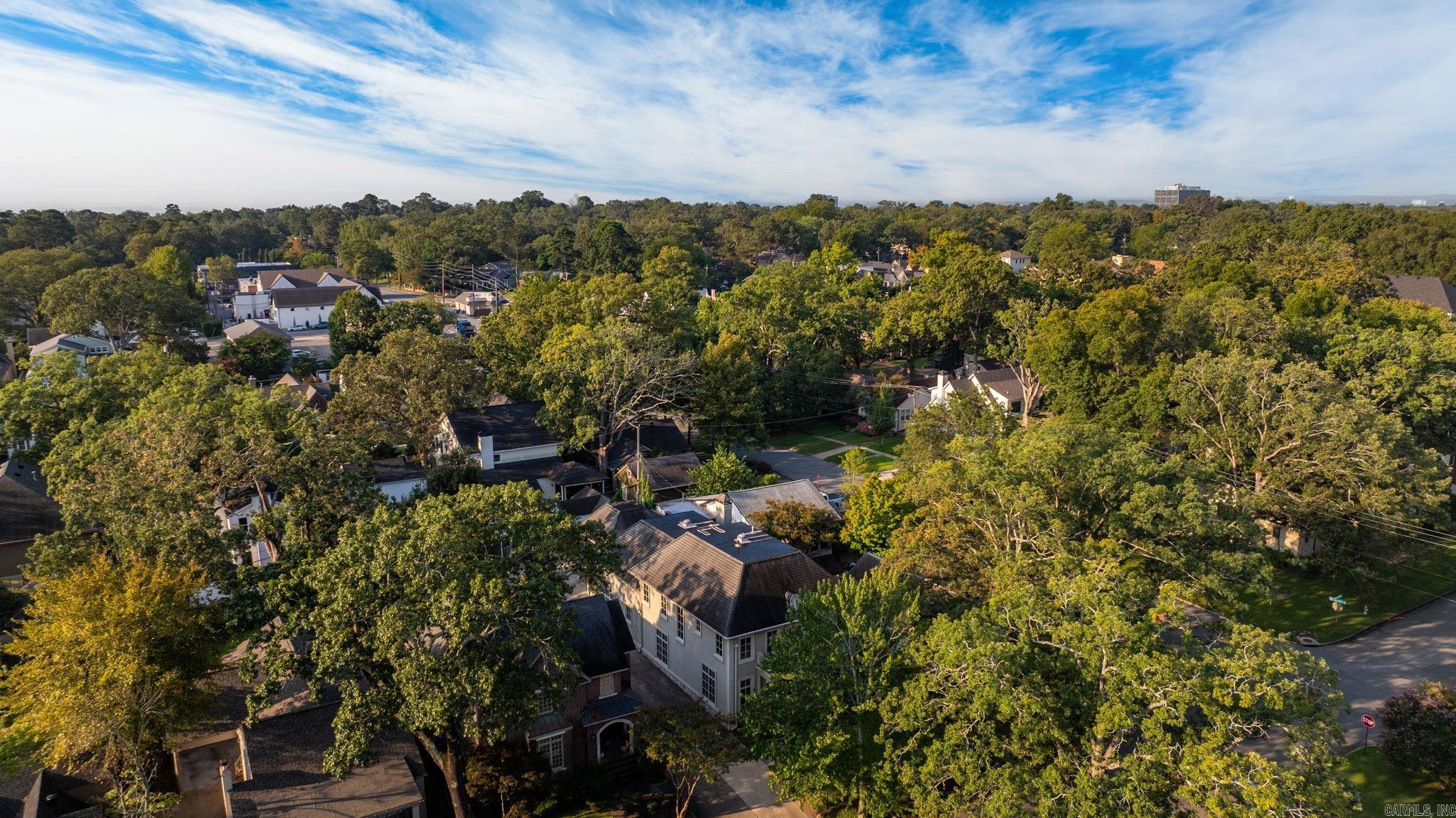 NEWTONS - Residential