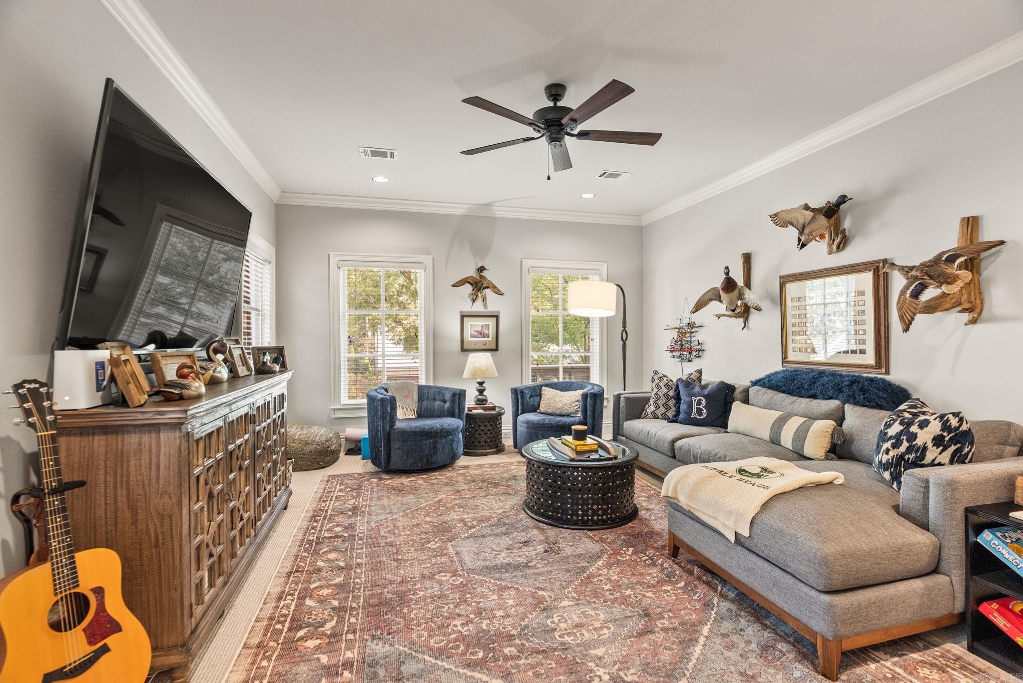 NEWTONS - Residential