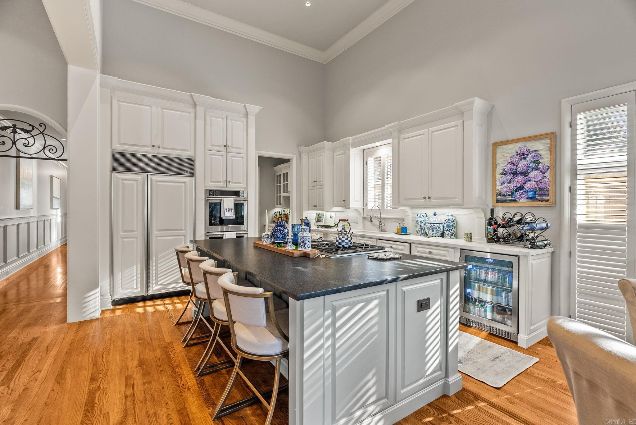 NEWTONS - Residential