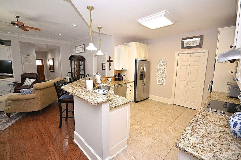 THE ARBORS AT STAGECOACH VILLAGE - Residential