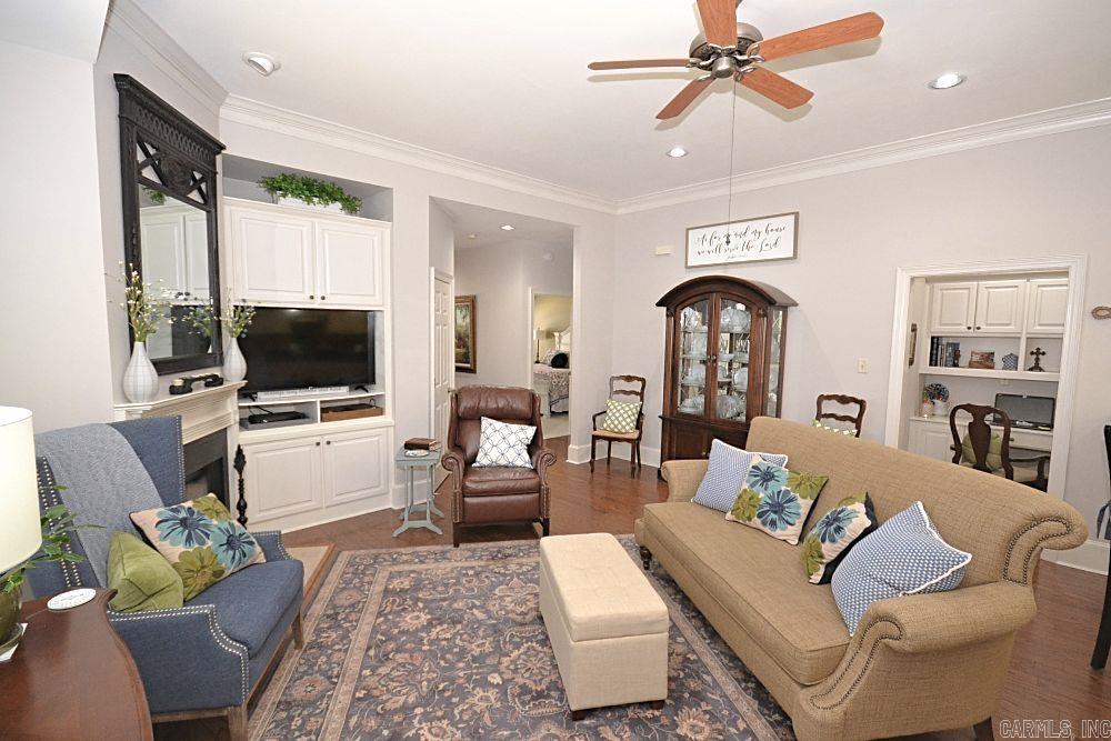 THE ARBORS AT STAGECOACH VILLAGE - Residential