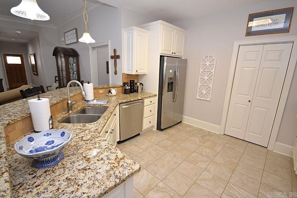 THE ARBORS AT STAGECOACH VILLAGE - Residential