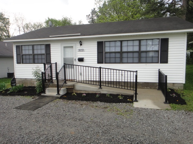 Metes & Bounds - Residential