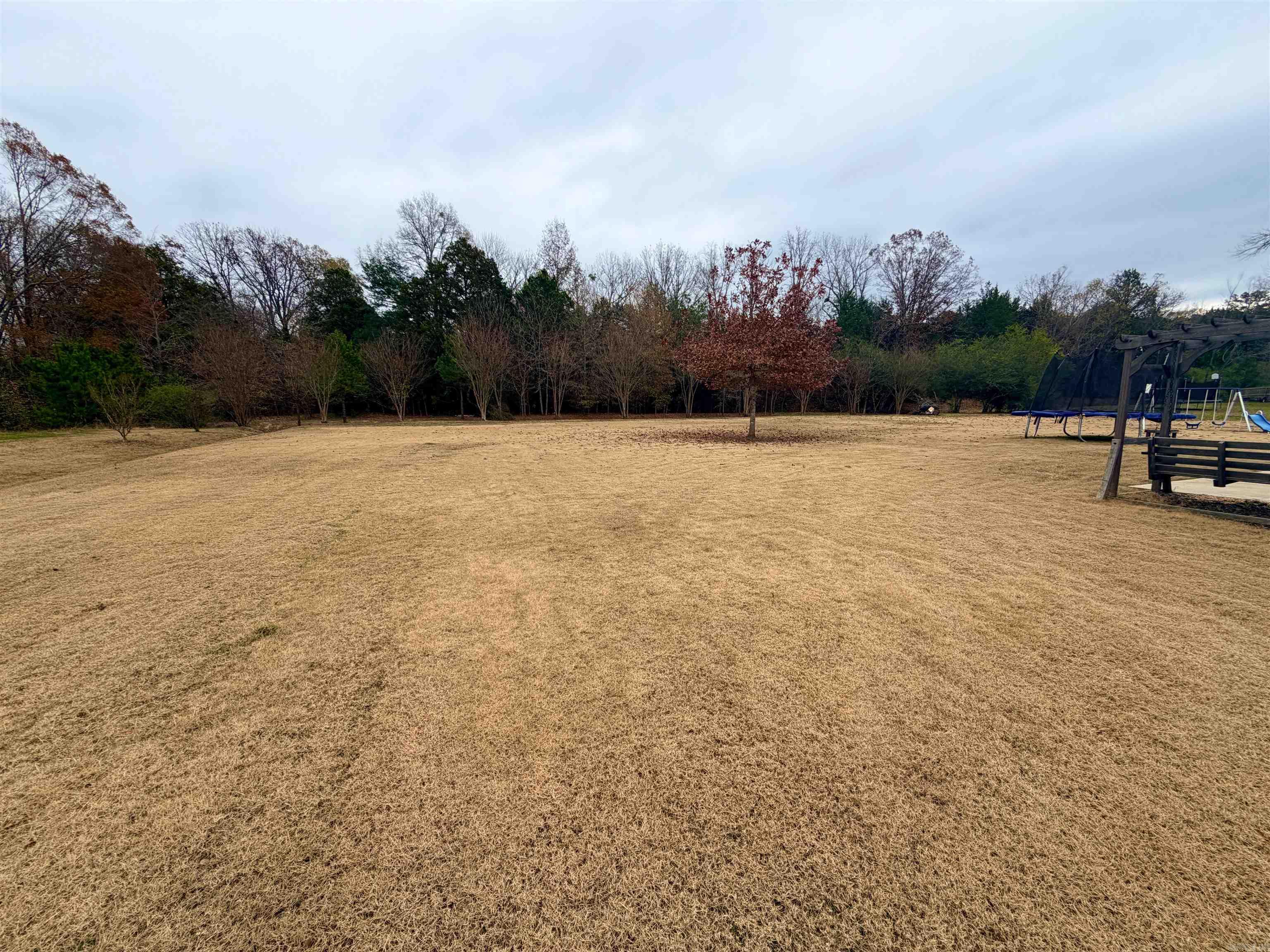 HUNTINGTON ESTATES - Residential