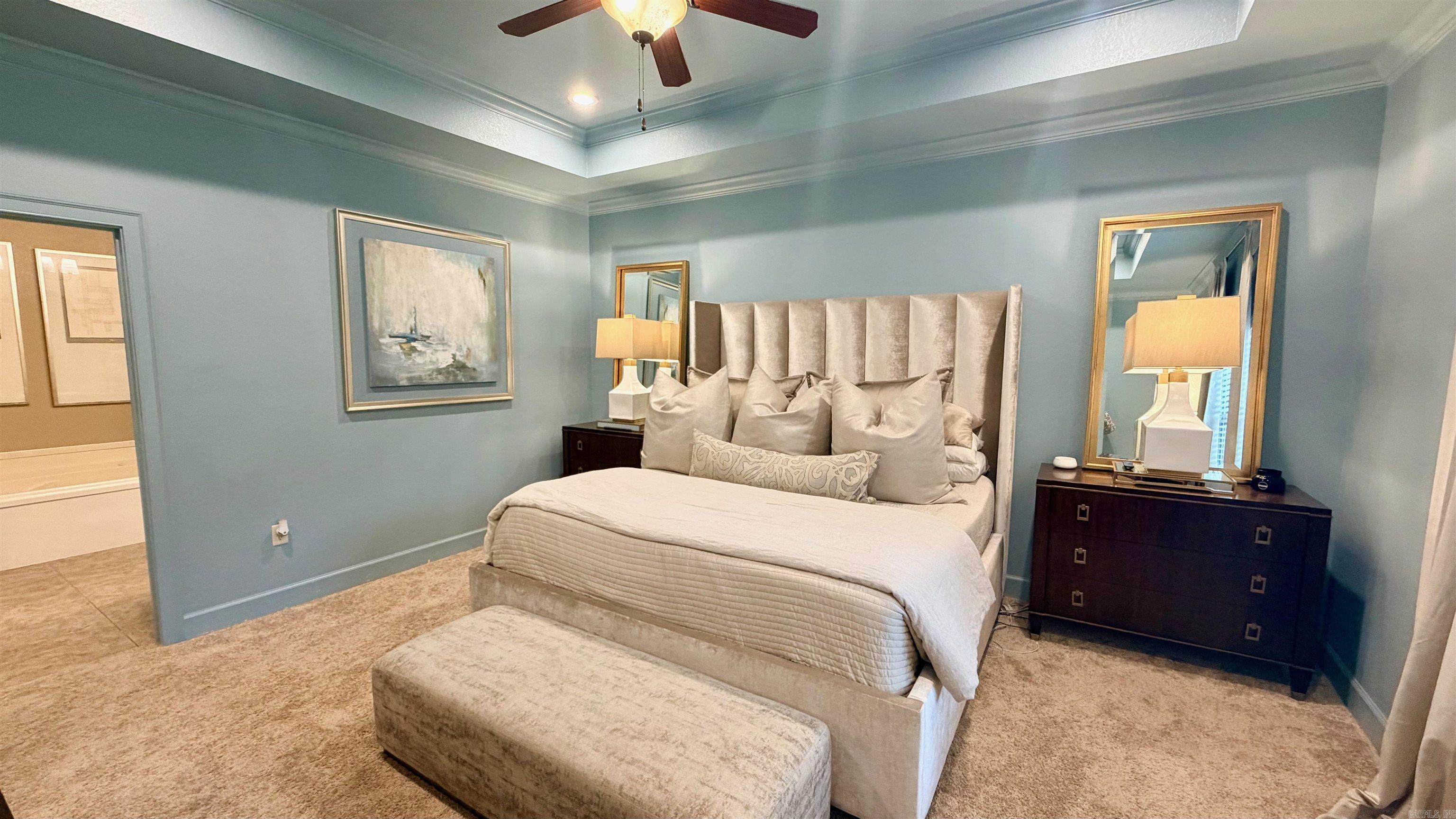 HUNTINGTON ESTATES - Residential