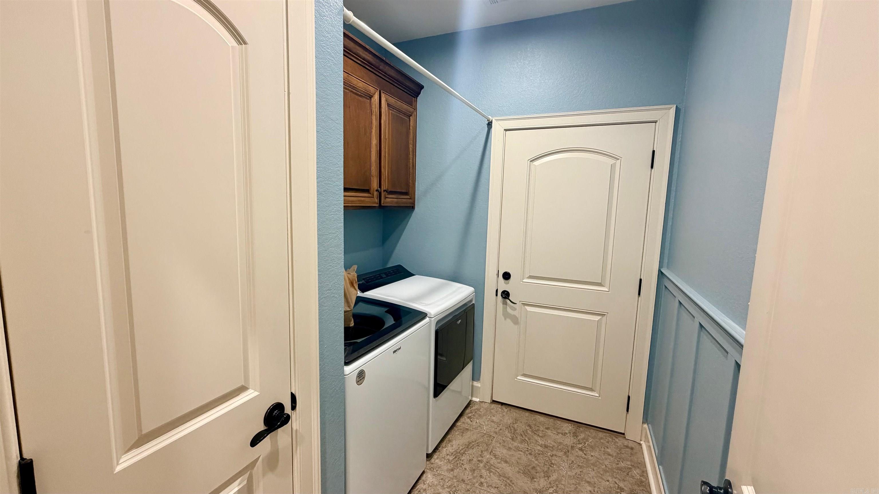 HUNTINGTON ESTATES - Residential