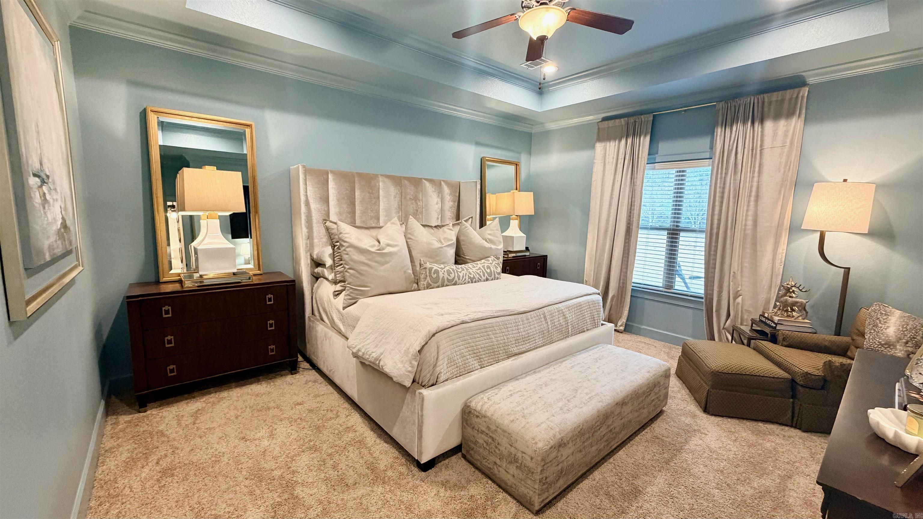 HUNTINGTON ESTATES - Residential