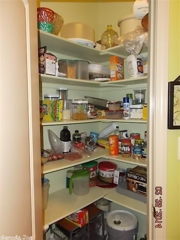 SILVER SPRINGS - Residential