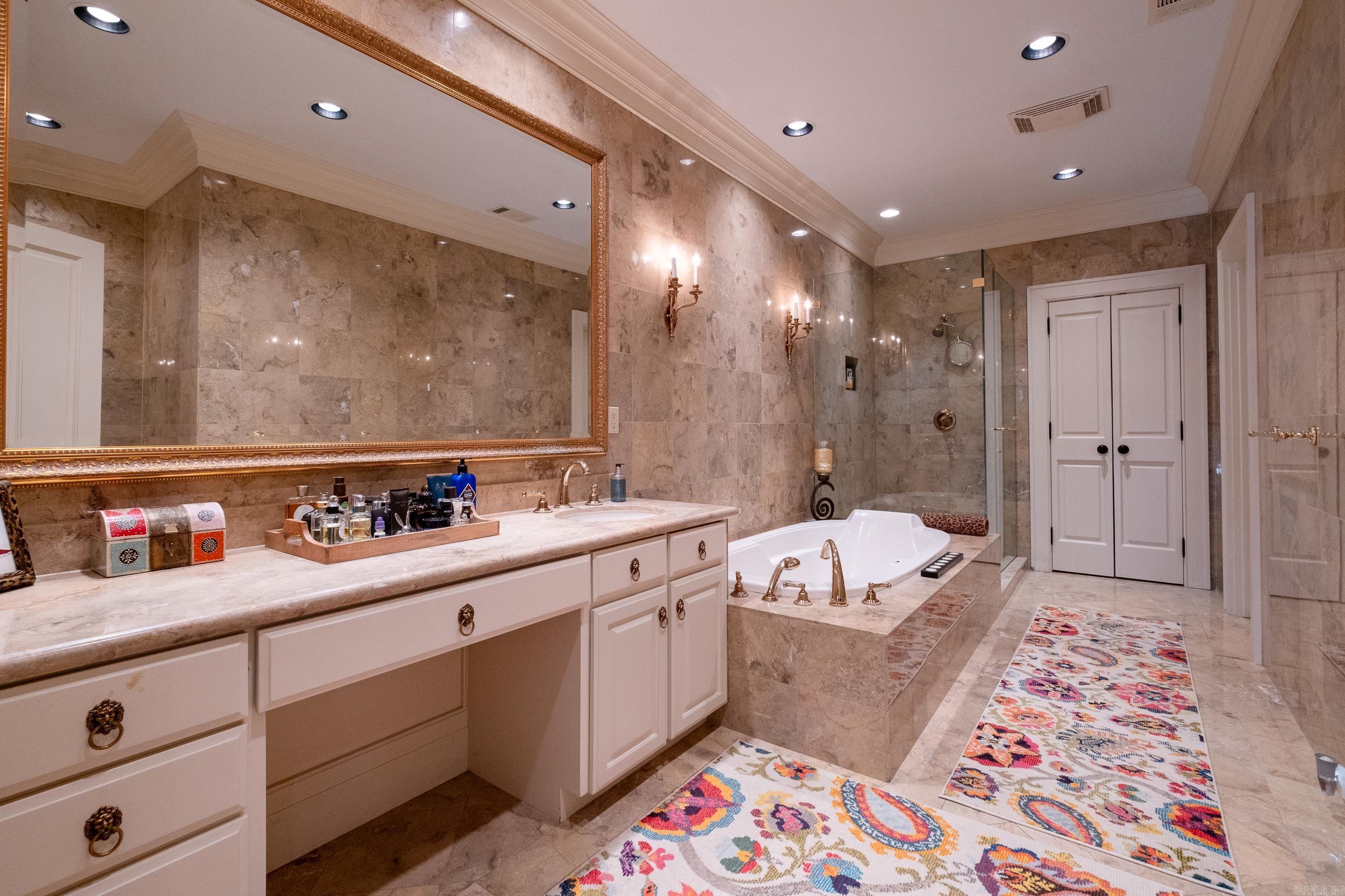 Newtons - Residential
