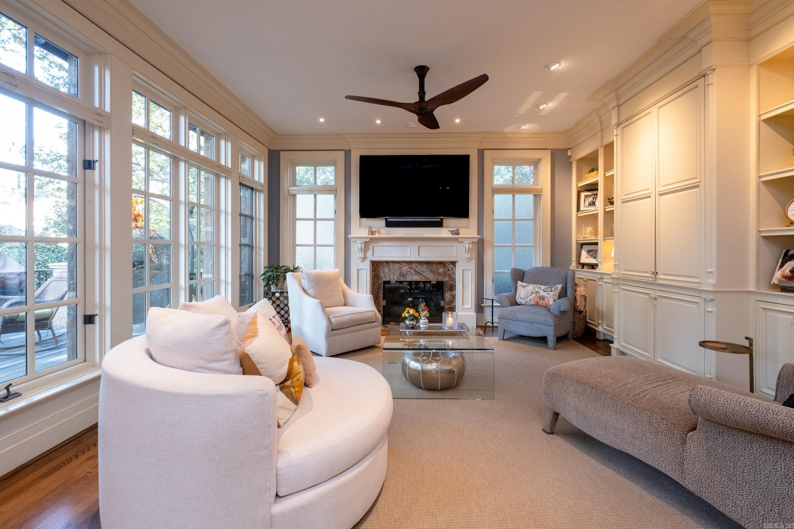 Newtons - Residential