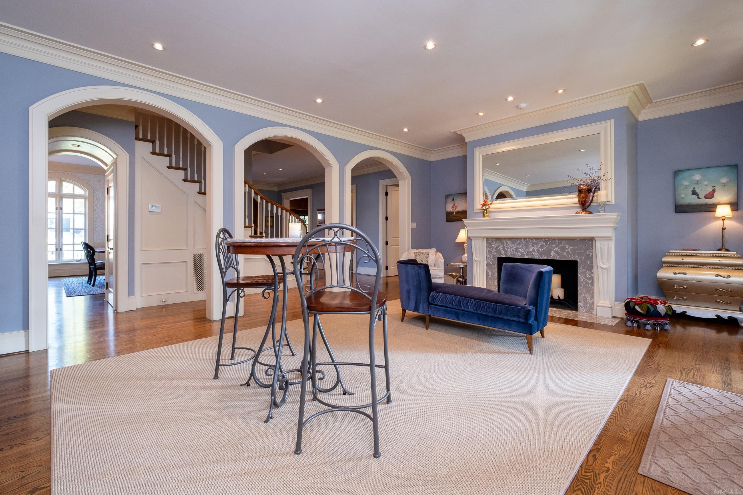 Newtons - Residential