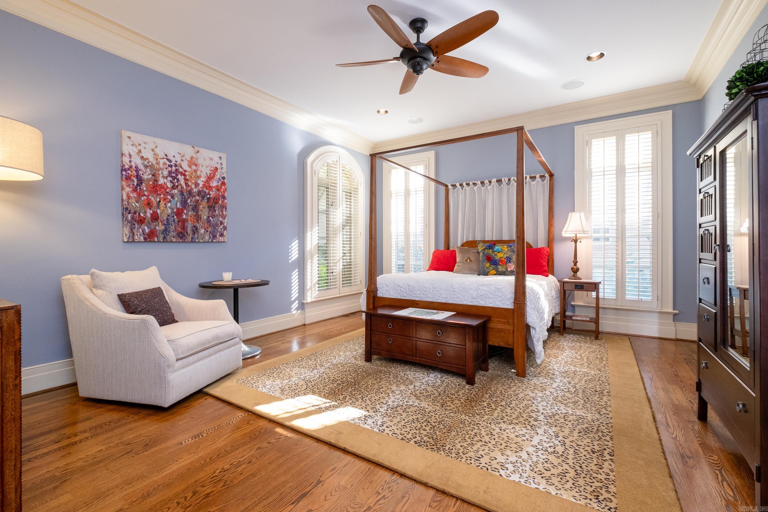 Newtons - Residential