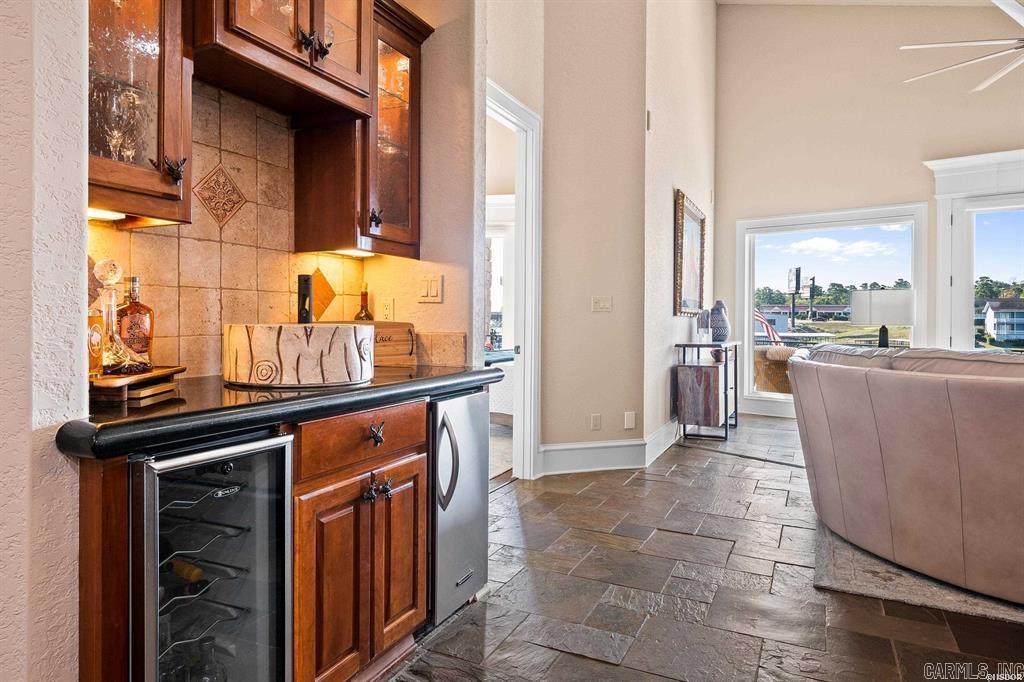 Paradise Lake Village - Residential