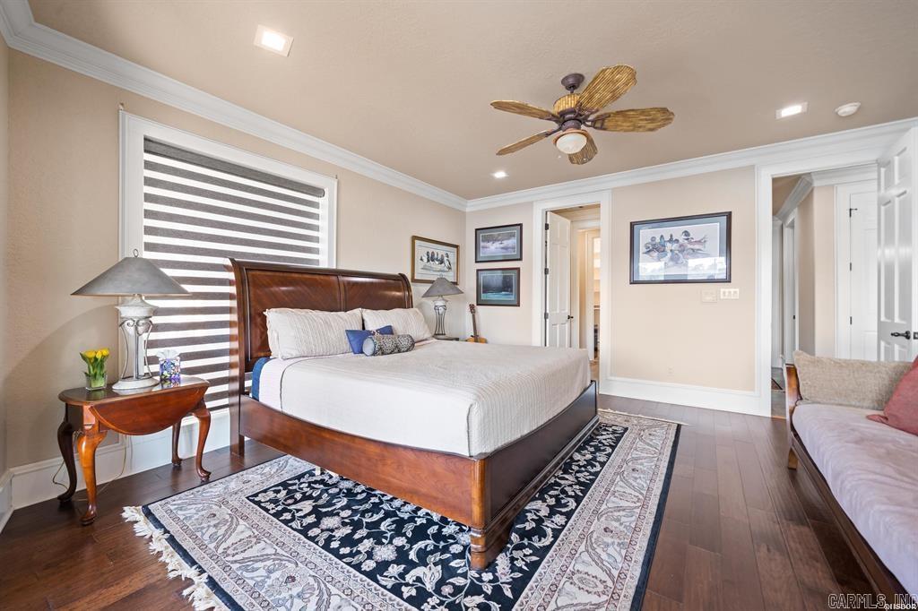 Paradise Lake Village - Residential