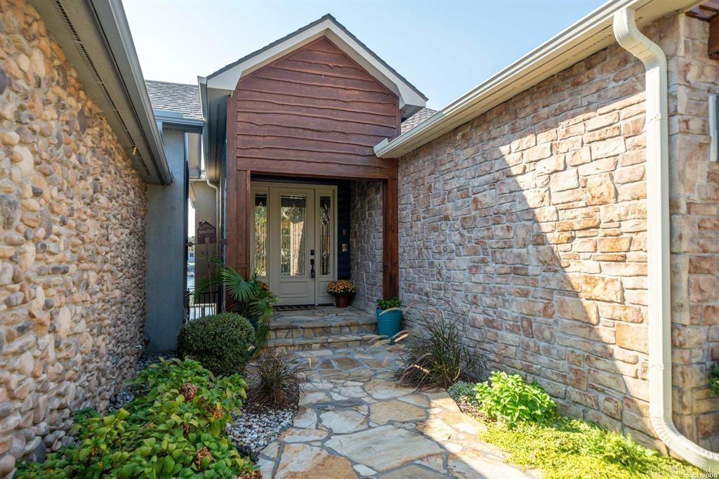 Paradise Lake Village - Residential