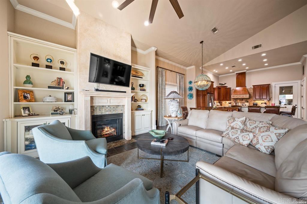 Paradise Lake Village - Residential