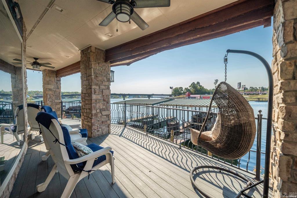 Paradise Lake Village - Residential