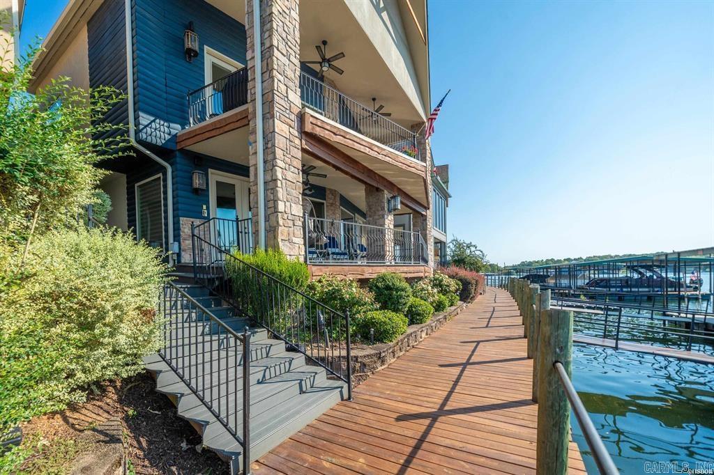 Paradise Lake Village - Residential