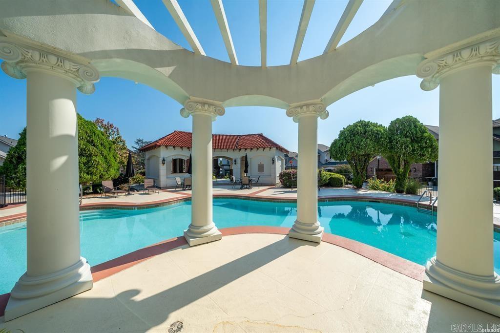 Paradise Lake Village - Residential