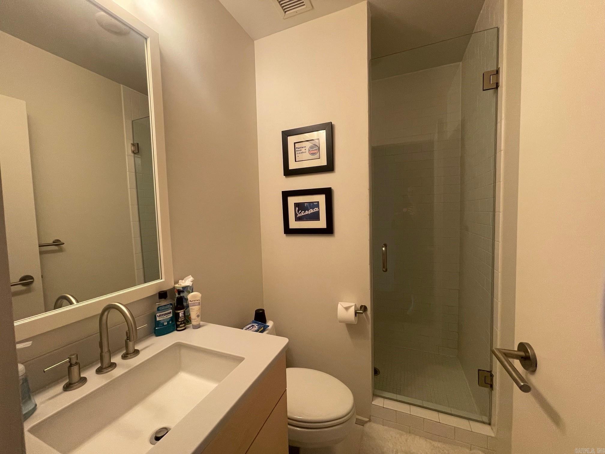 300 THIRD HPR - Residential