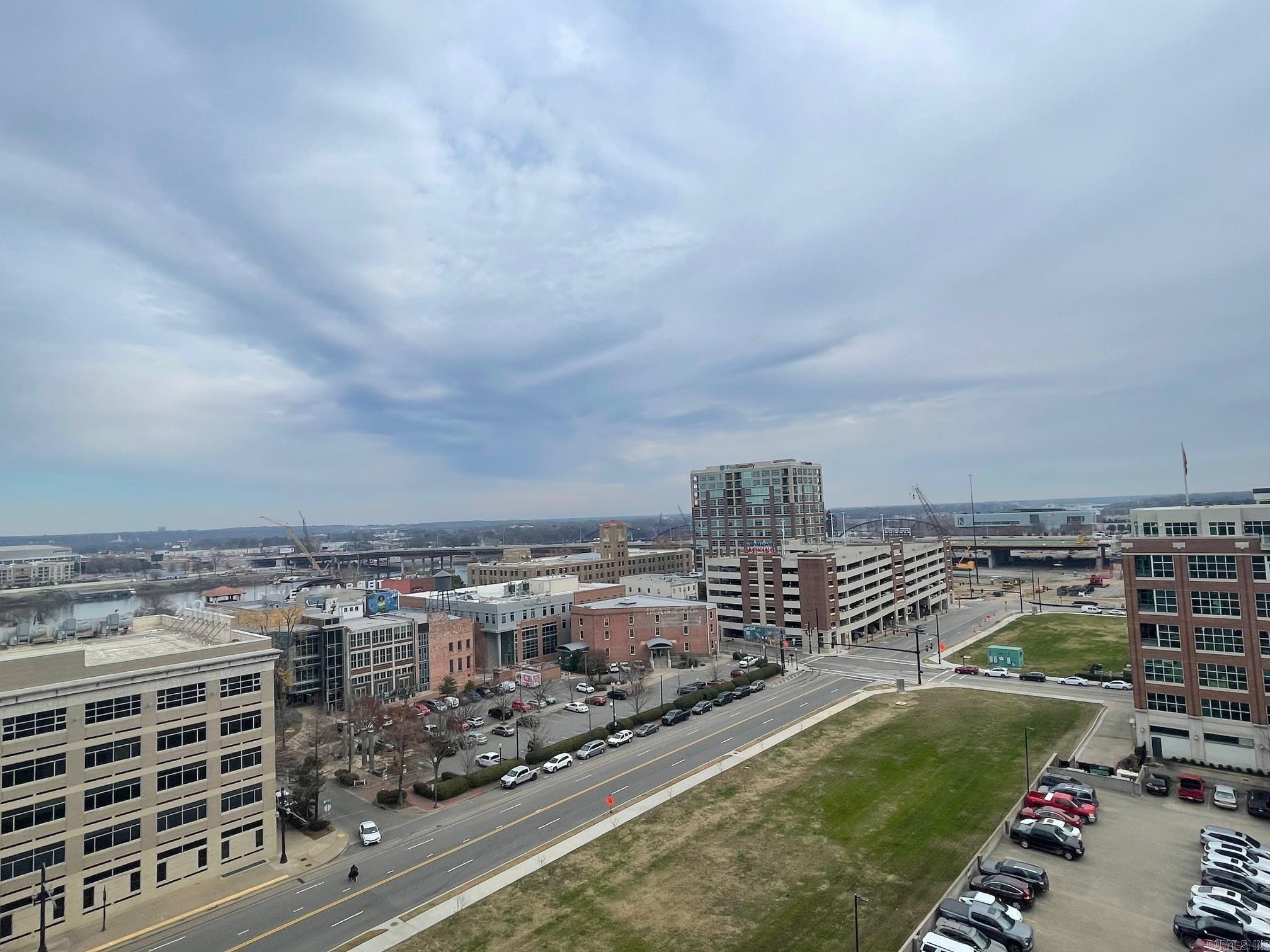 300 THIRD HPR - Residential