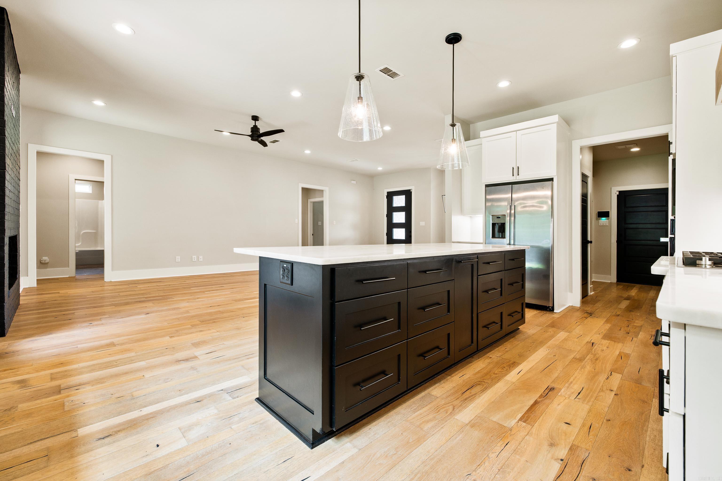 THE WOODS OF HURRICANE LAKE ESTA - Residential