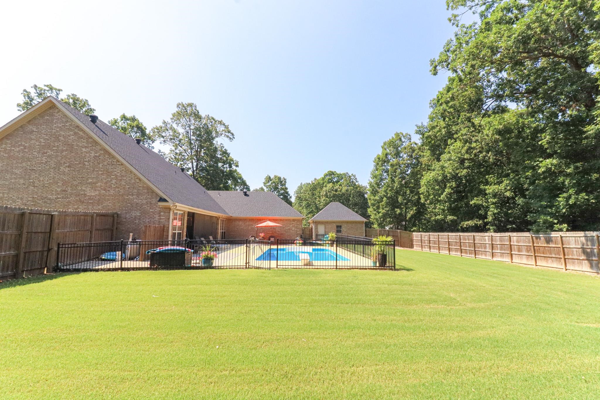 BLUERIDGE ESTATES - Residential