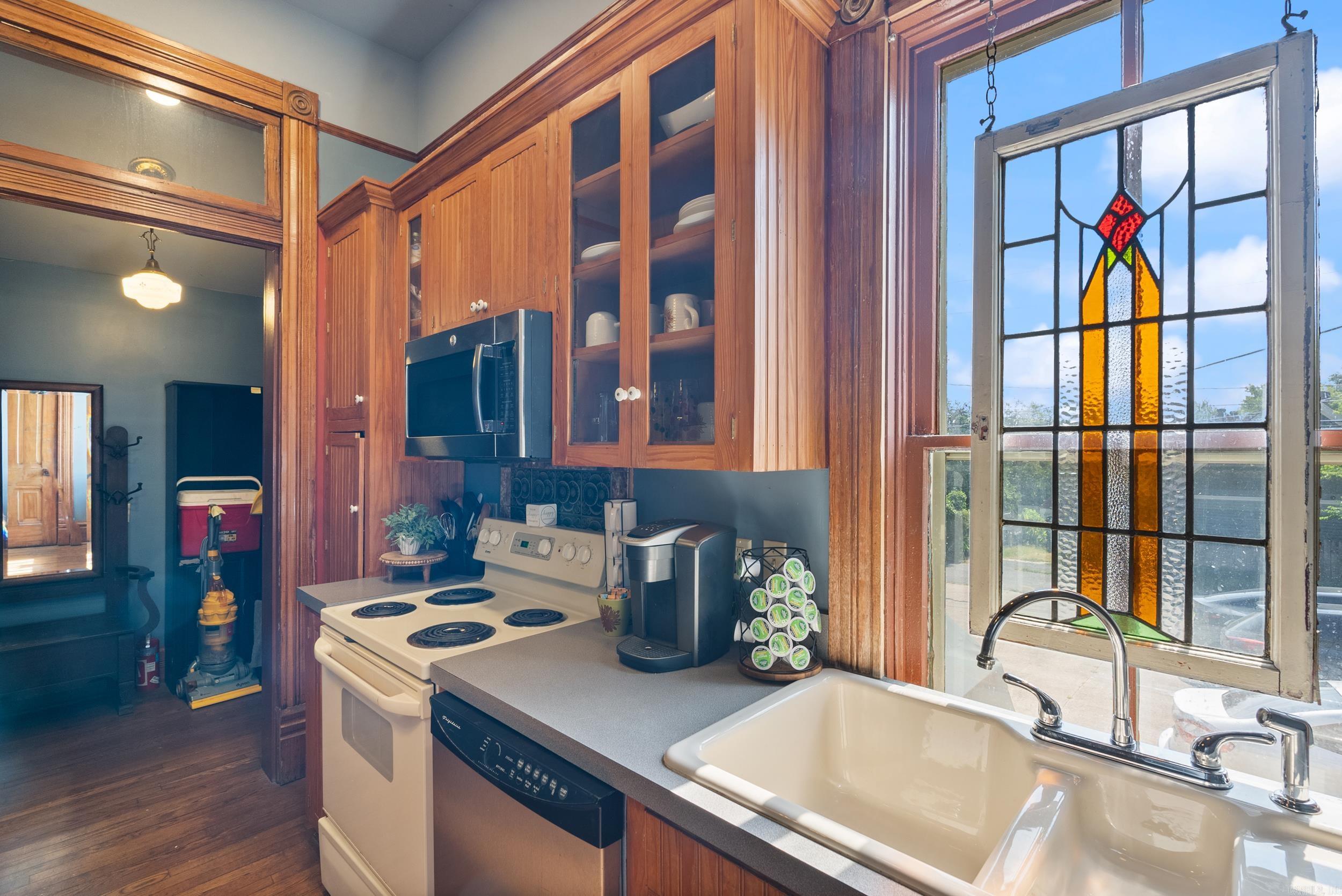 CITY OF LR L10 - Residential